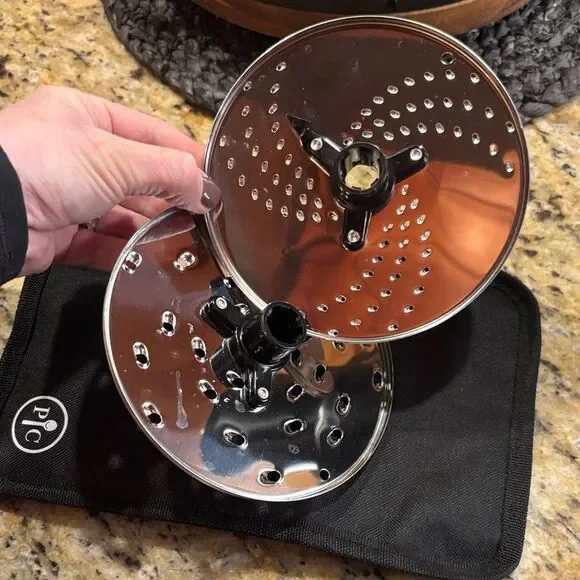 The Pampered Chef Black Kitchen Slicing Accessory - Picture 5 of 16